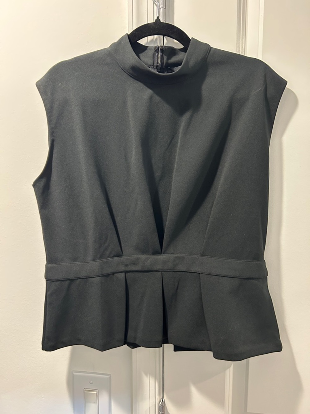 Club Monaco Black Sleeveless Mock Neck Peplum-Style Top